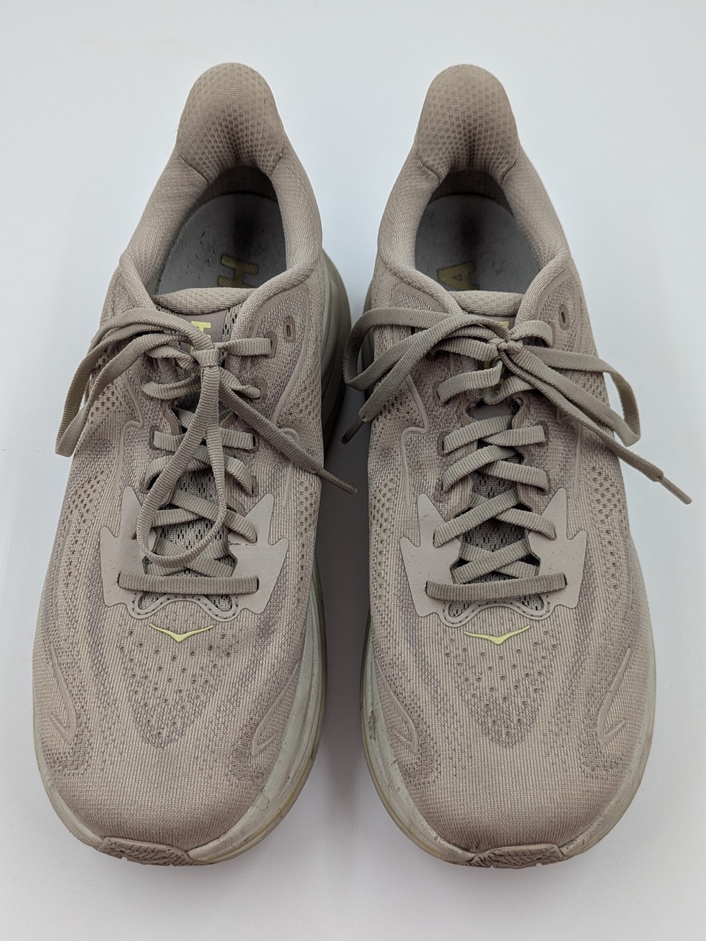 HOKA Men's Clifton 10 Running Shoes | Oatmeal/Putty | Sz 9.5M